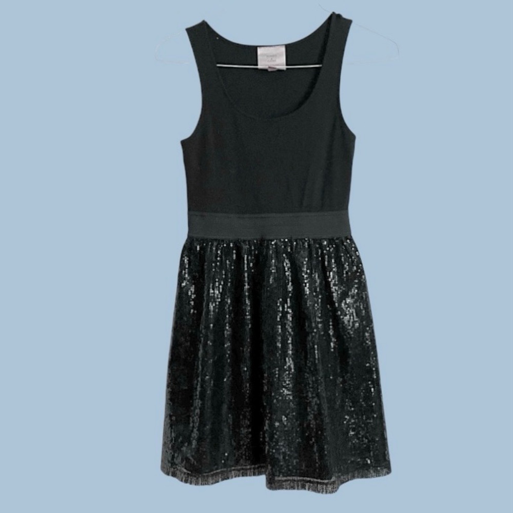 Romeo & Juliet Couture Black Sequin Fit & Flare Dress Medium